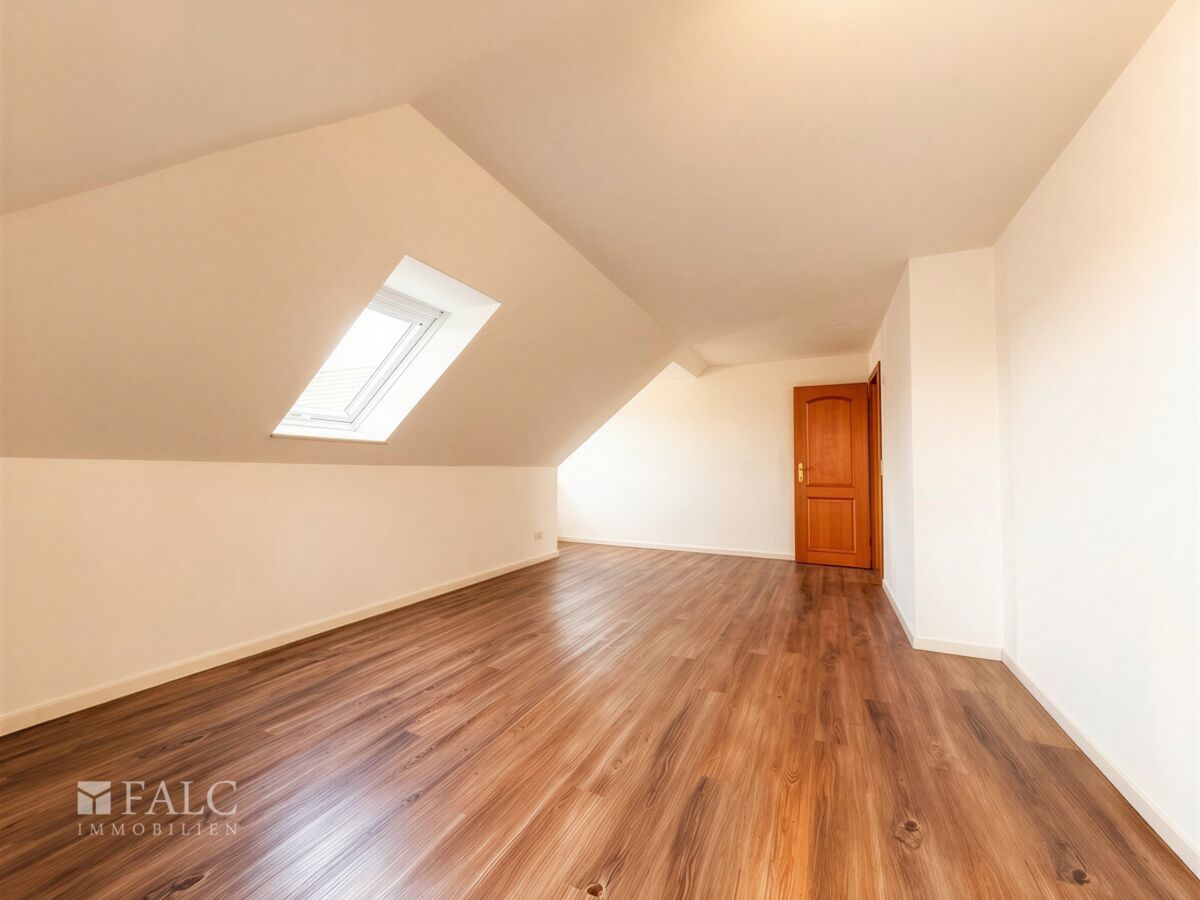OG-Schlafzimmer 1 - Bild 2