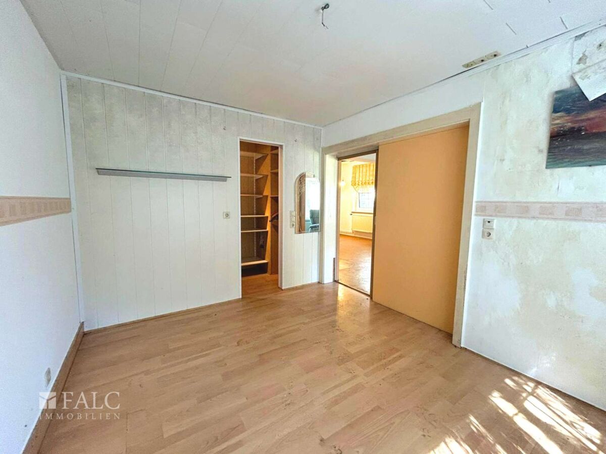 Zimmer 2 EG