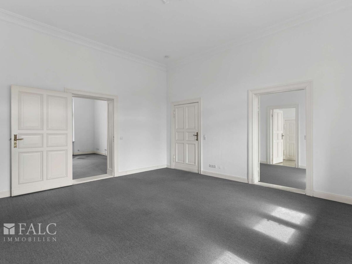 1. OG - Büro Gartenseite