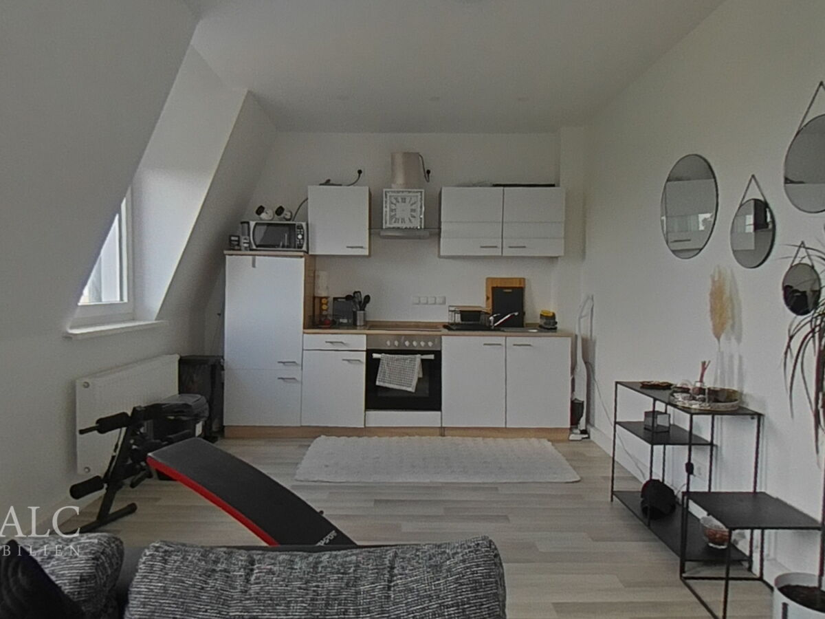3 OG Wohnzimmer mit Küche