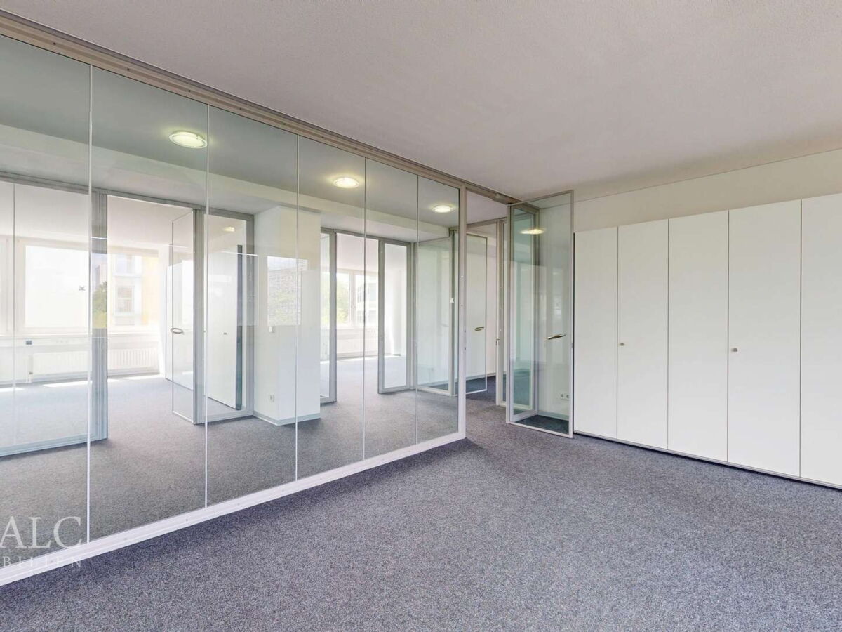 Büro 2