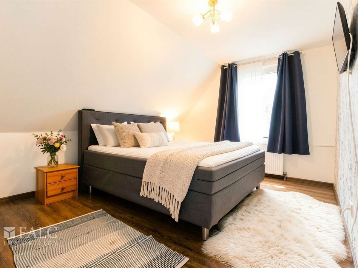 Schlafzimmer II