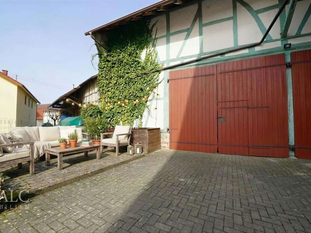 Gemütliches Plätzchen im Hof