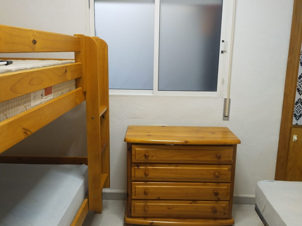 Schlafzimmer 1