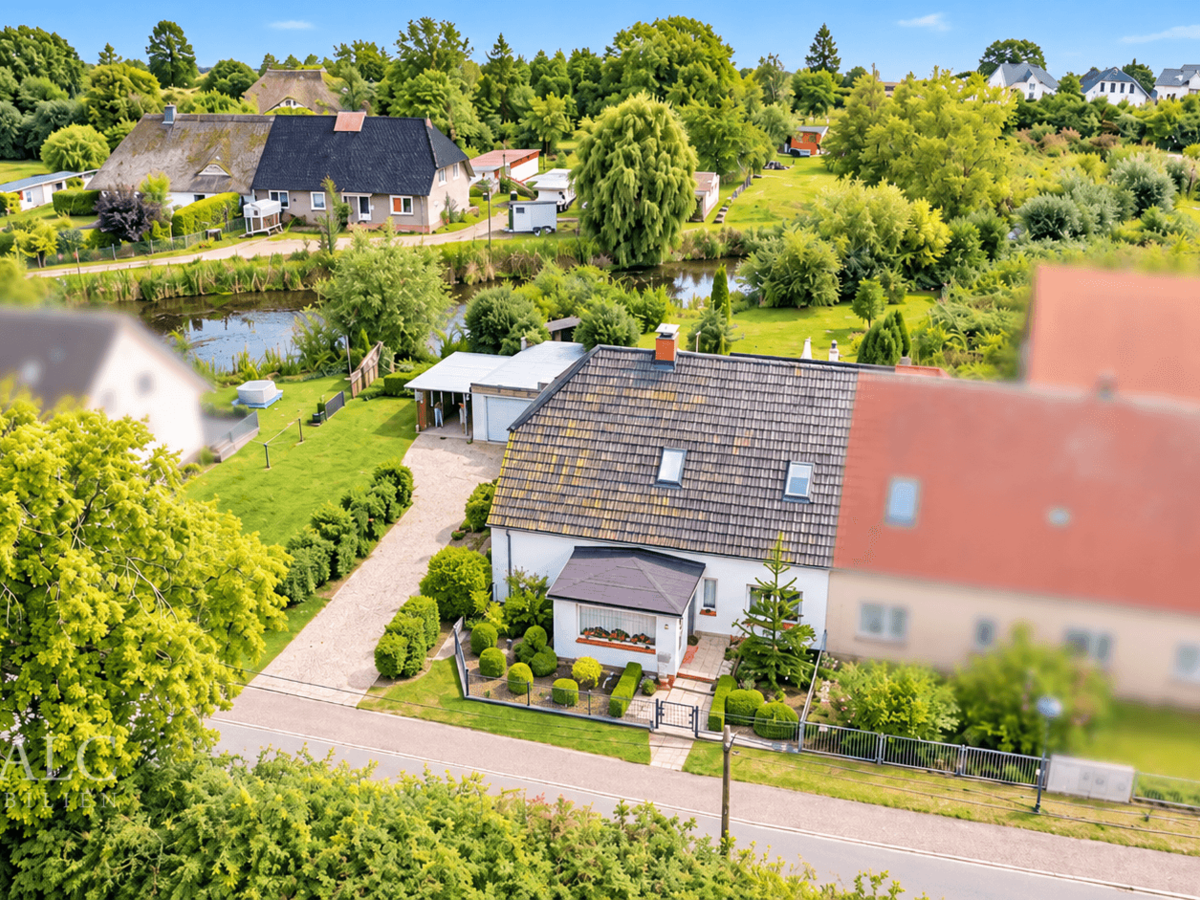 Drohne Straßenansicht