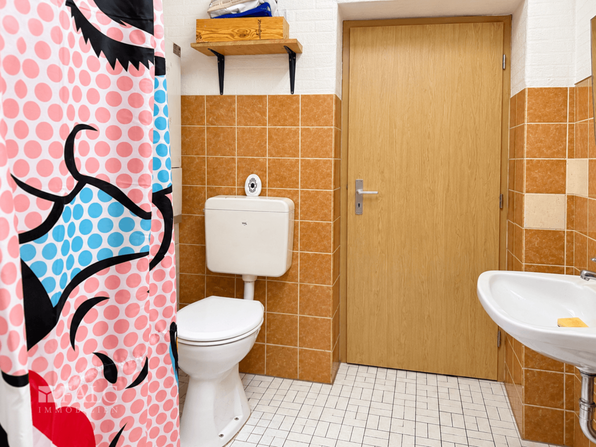 Badezimmer EG