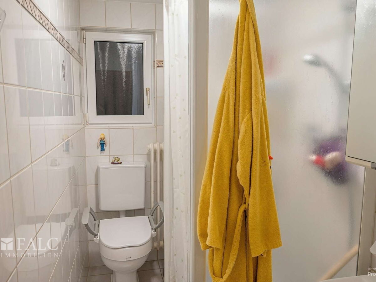 EG-Badezimmer - (KI generiert)