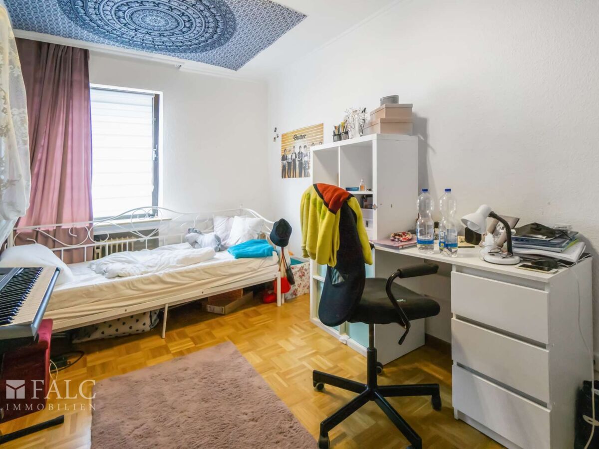 2. Wohnung Zimmer 1