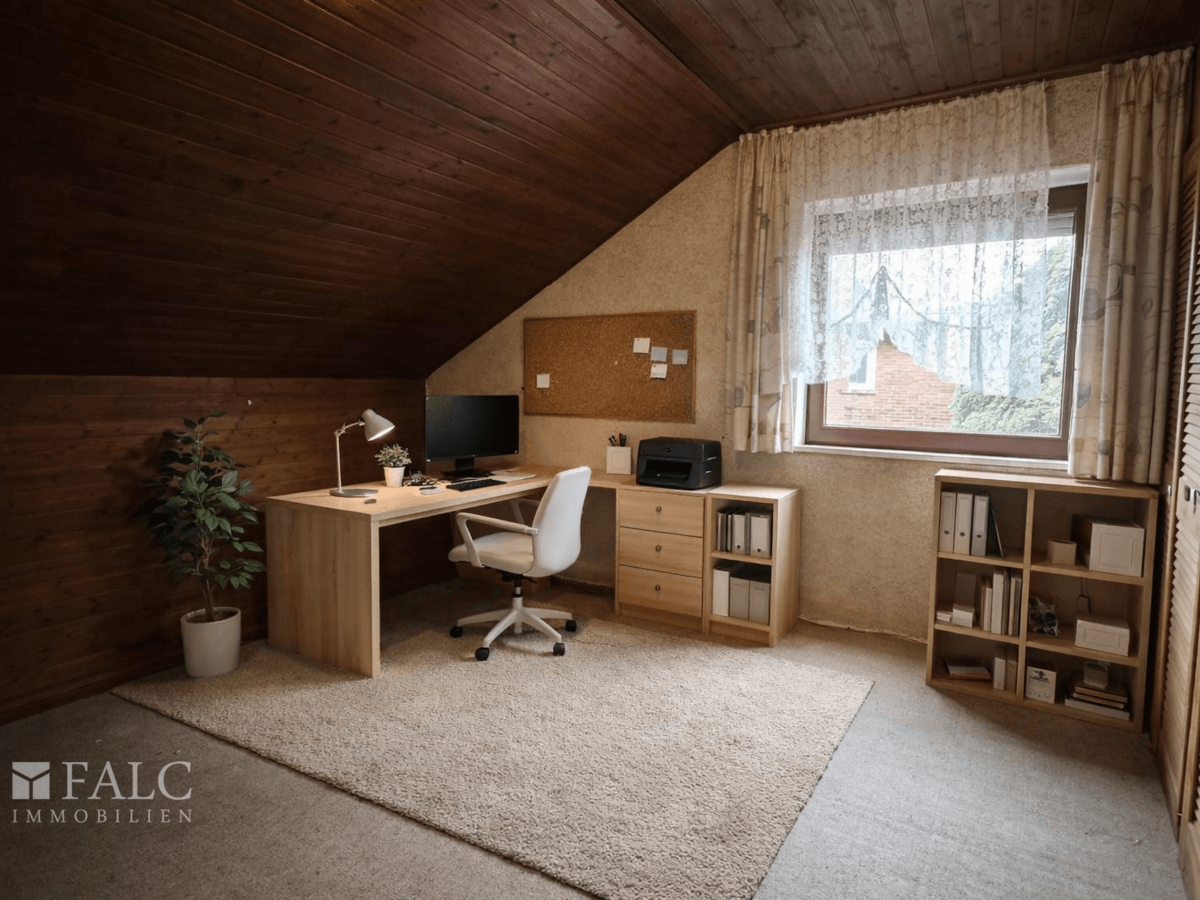 Büro Dachzimmer KI generiert