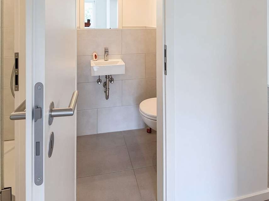 1. Etage links Gäste-WC