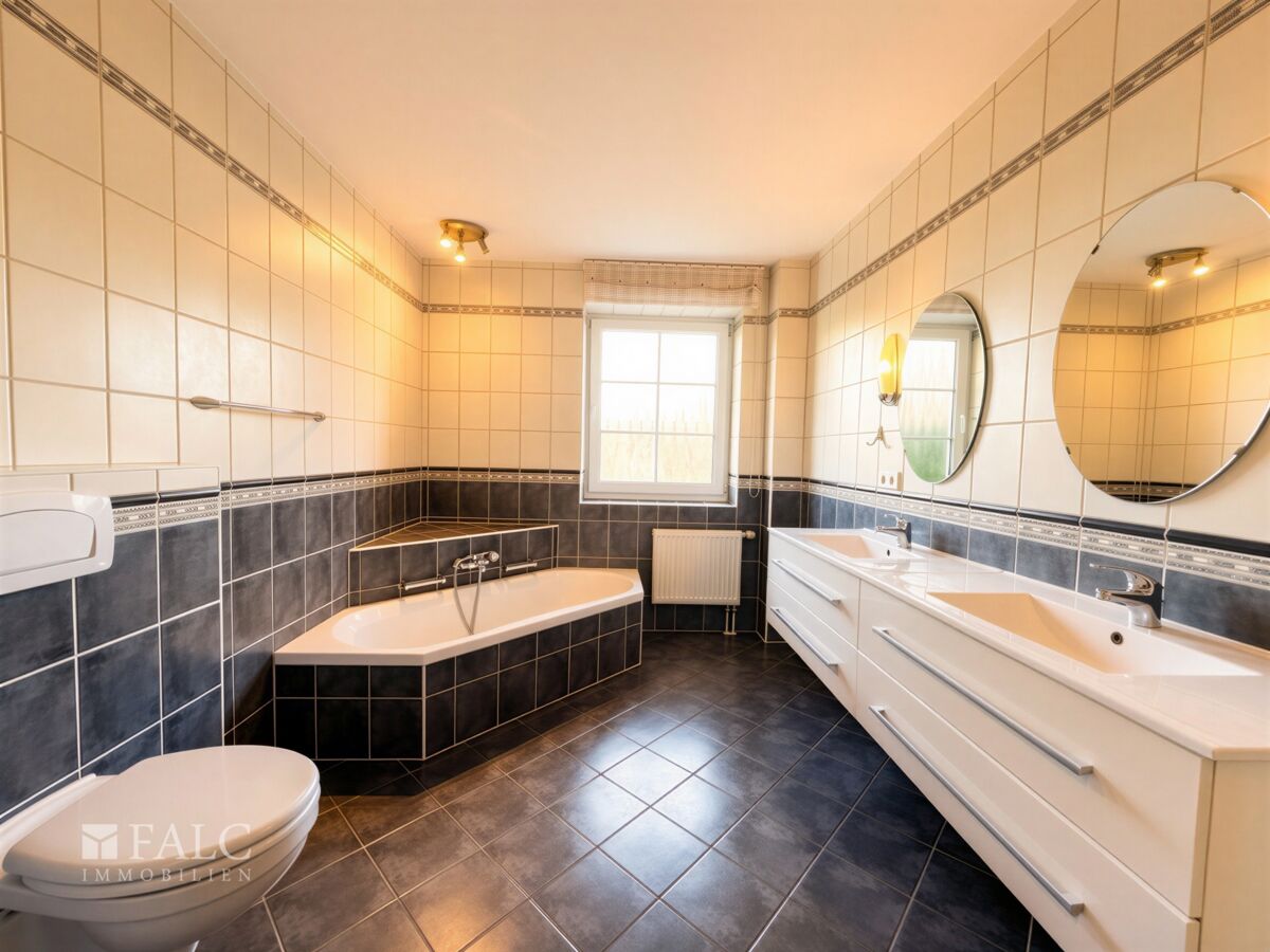 EG-Badezimmer- Bild 1