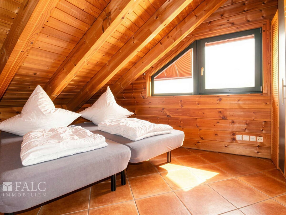 Schlafzimmer II