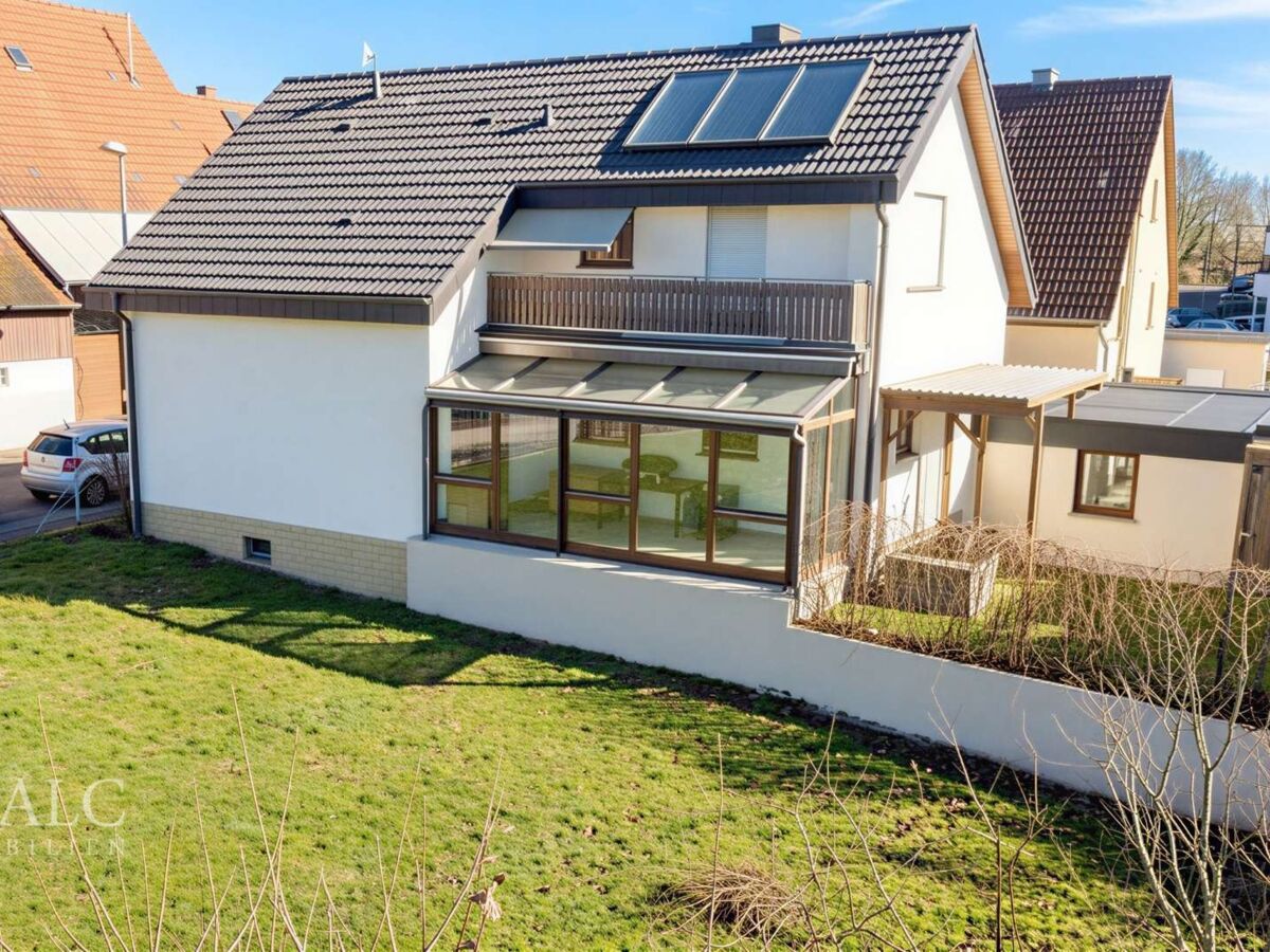 Mit beheizbarem Sommergarten