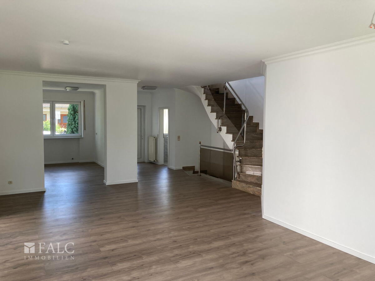 EG rechts Wohnzimmer