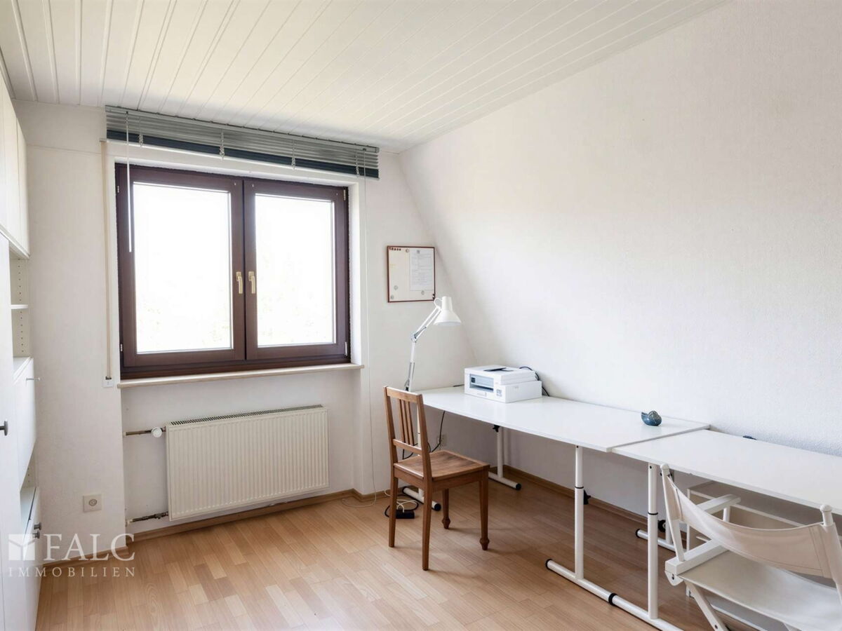 Schlafzimmer I OG