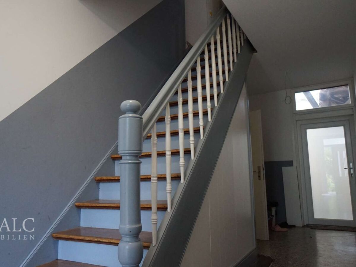 Treppe zum OG