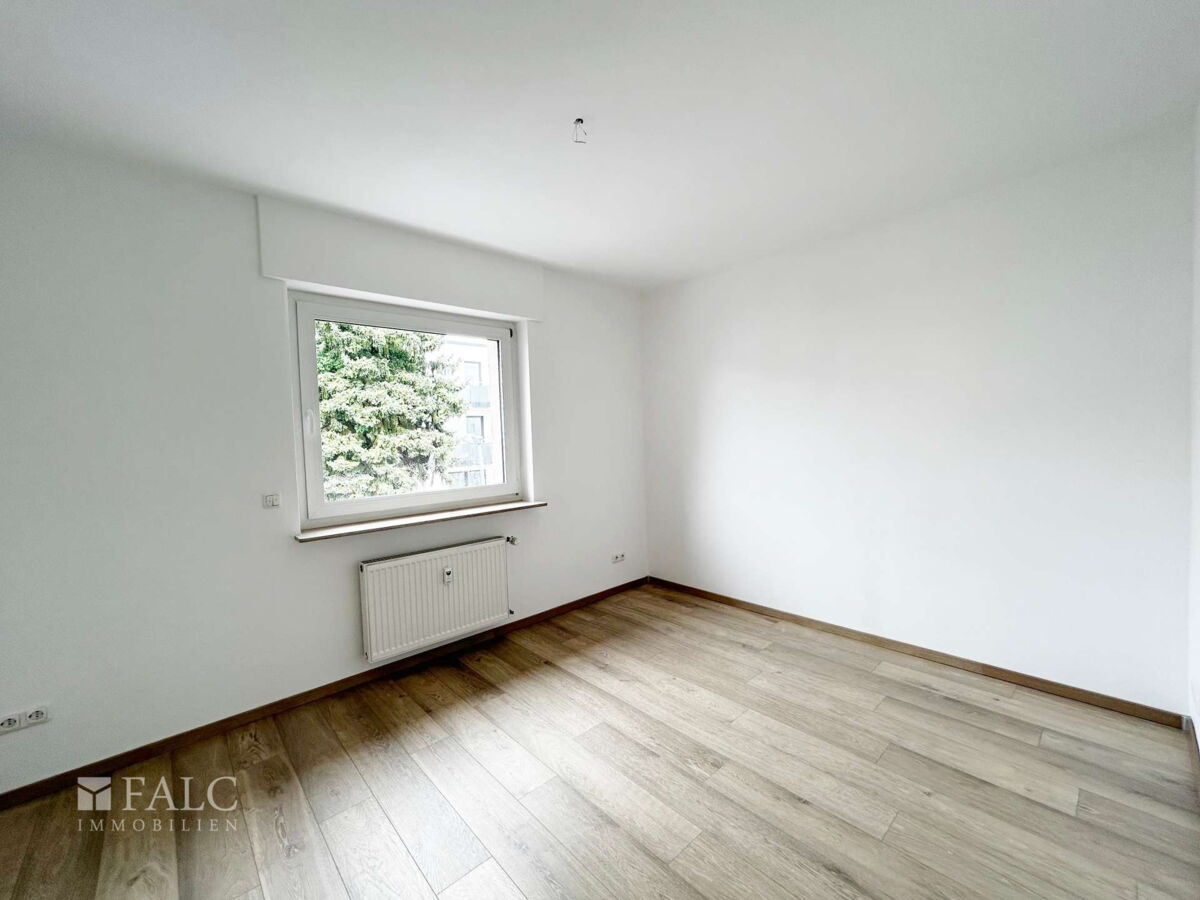 OG Schlafzimmer 1