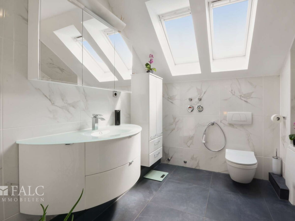 Badezimmer 2.OG