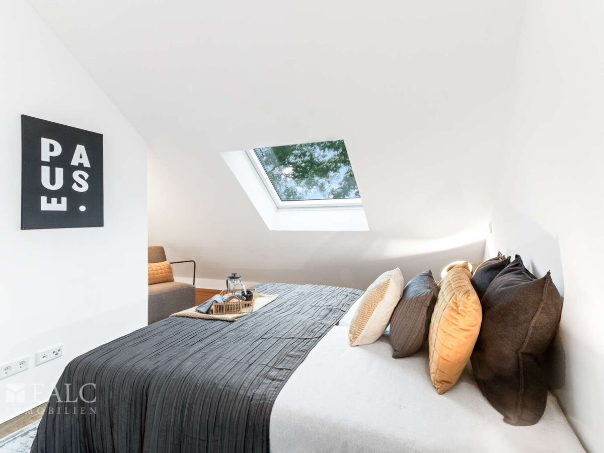 Schlafzimmer DG
