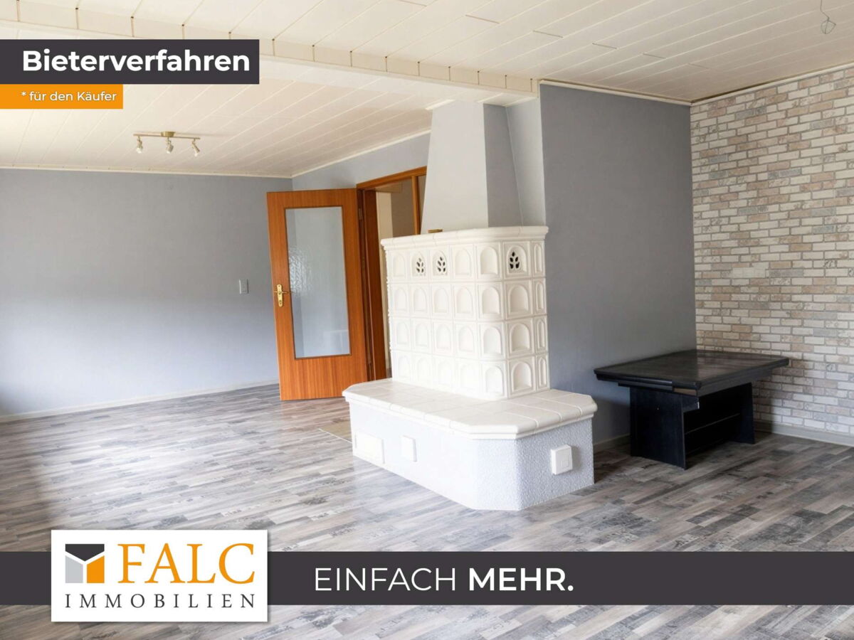 Wohnzimmer mit tollem Ofen