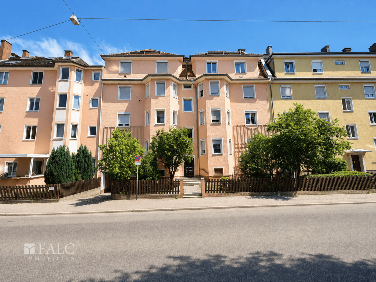 Außenbereich Straßenseite