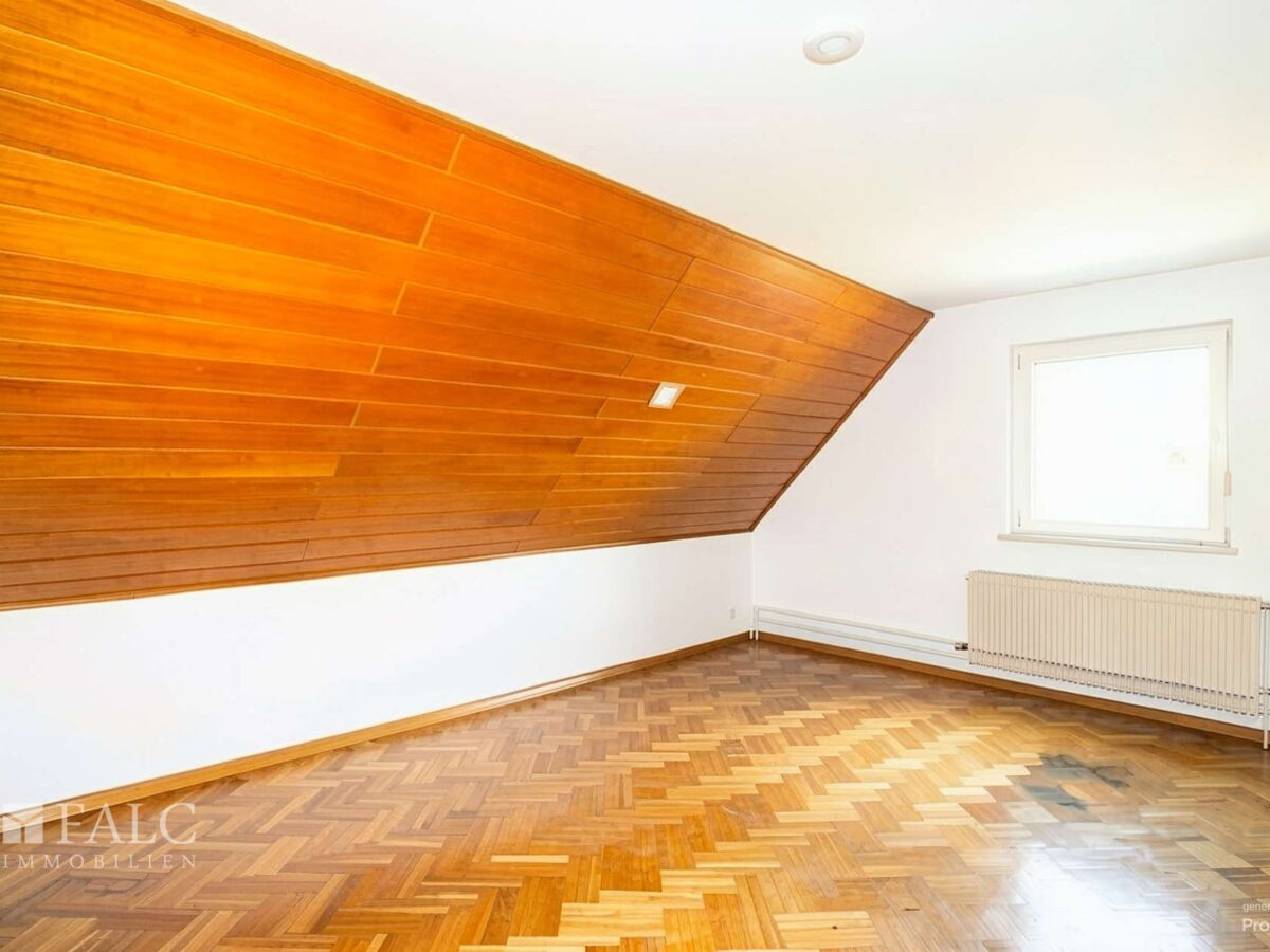 DG-Schlafzimmer - (KI)