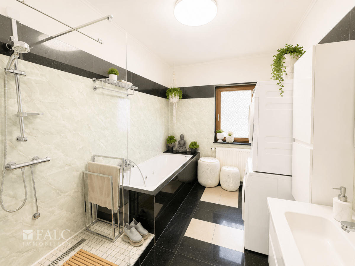 In 2025 modernisiertes Bad 2 (Wohnung 120m2)