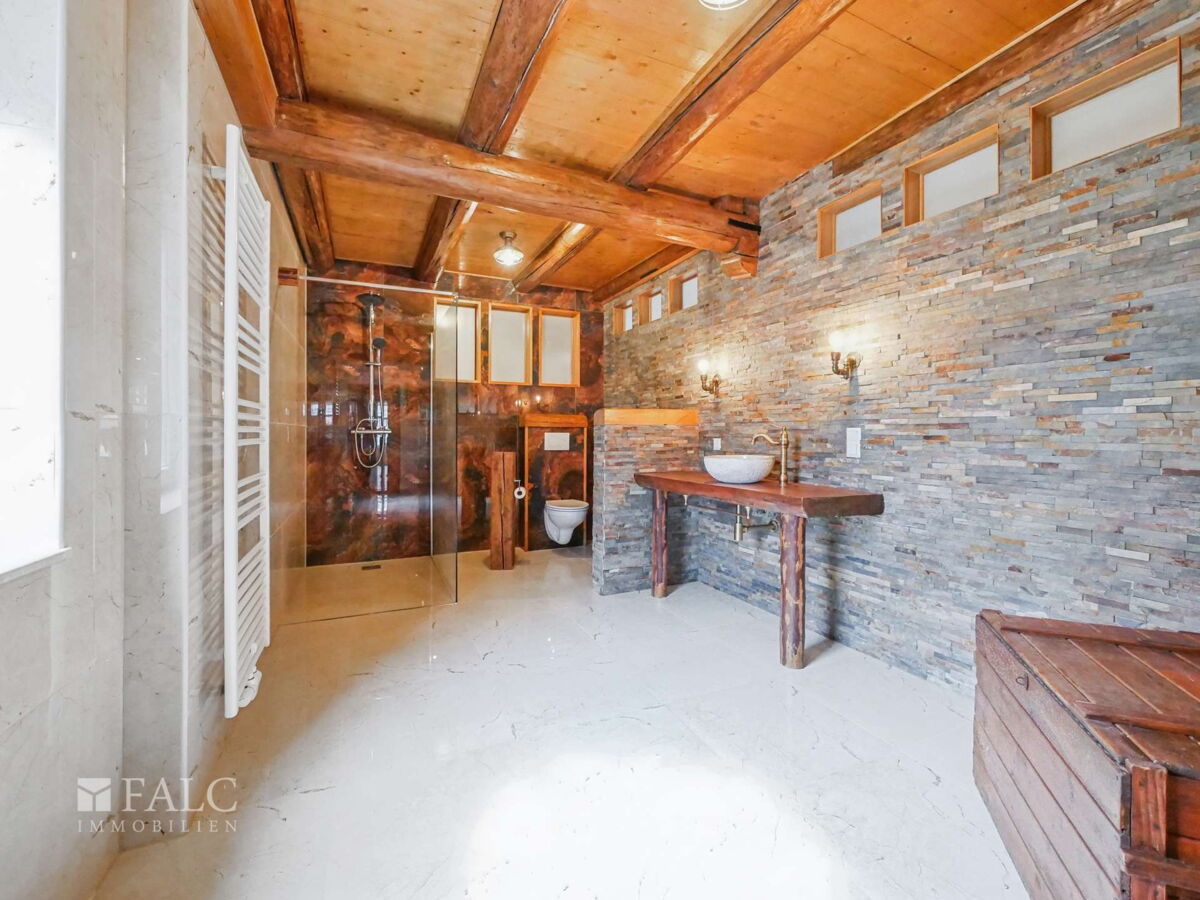 Loft-Hauptbad EG