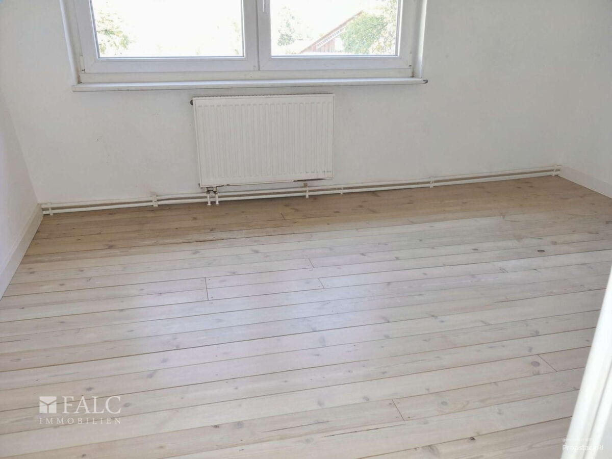 1. OG: Kinderzimmer, KI-geleert