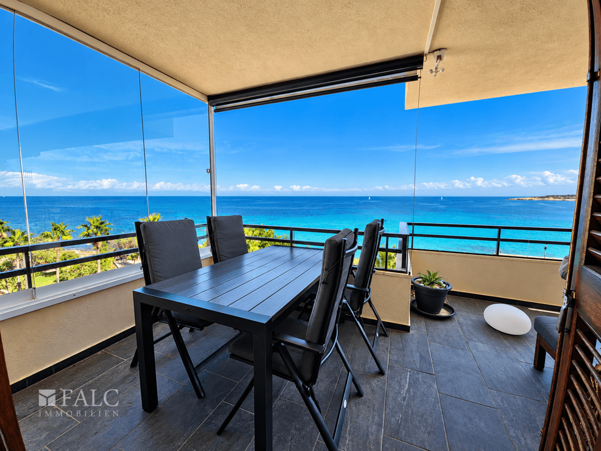 Terrasse mit Meerblick