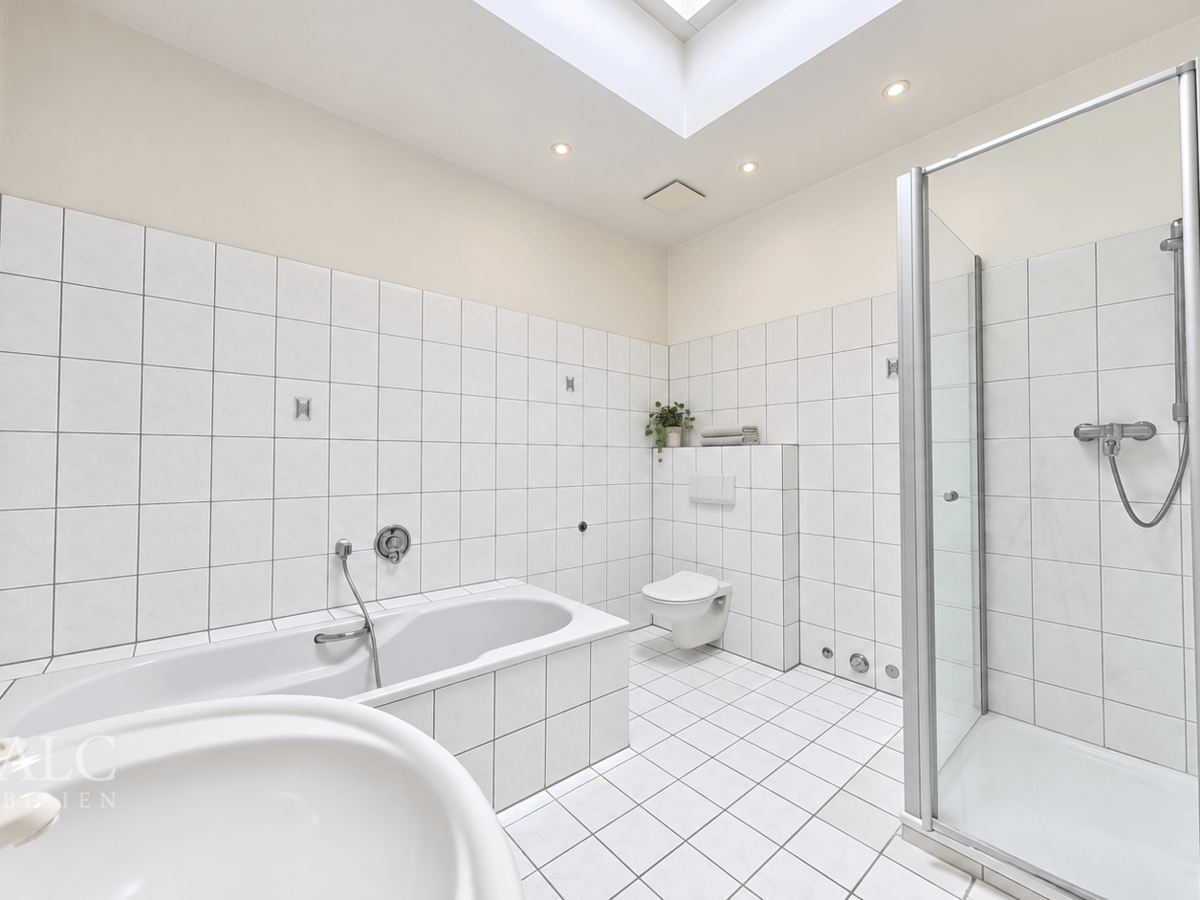 Badezimmer Einliegerfläche