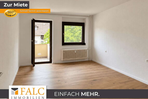 Helles Schlafzimmer mit Balkon