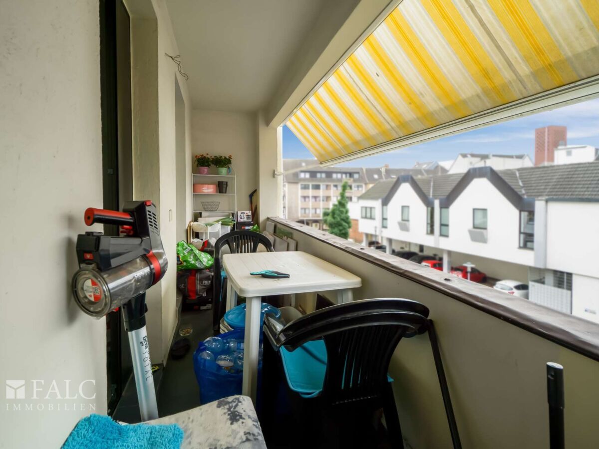 2. Wohnung Balkon