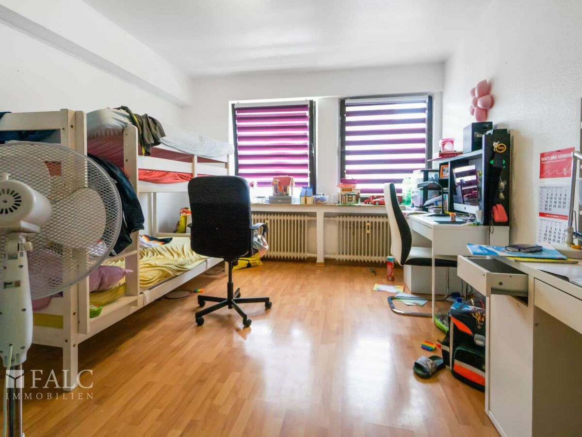 3. Wohnung Zimmer 2