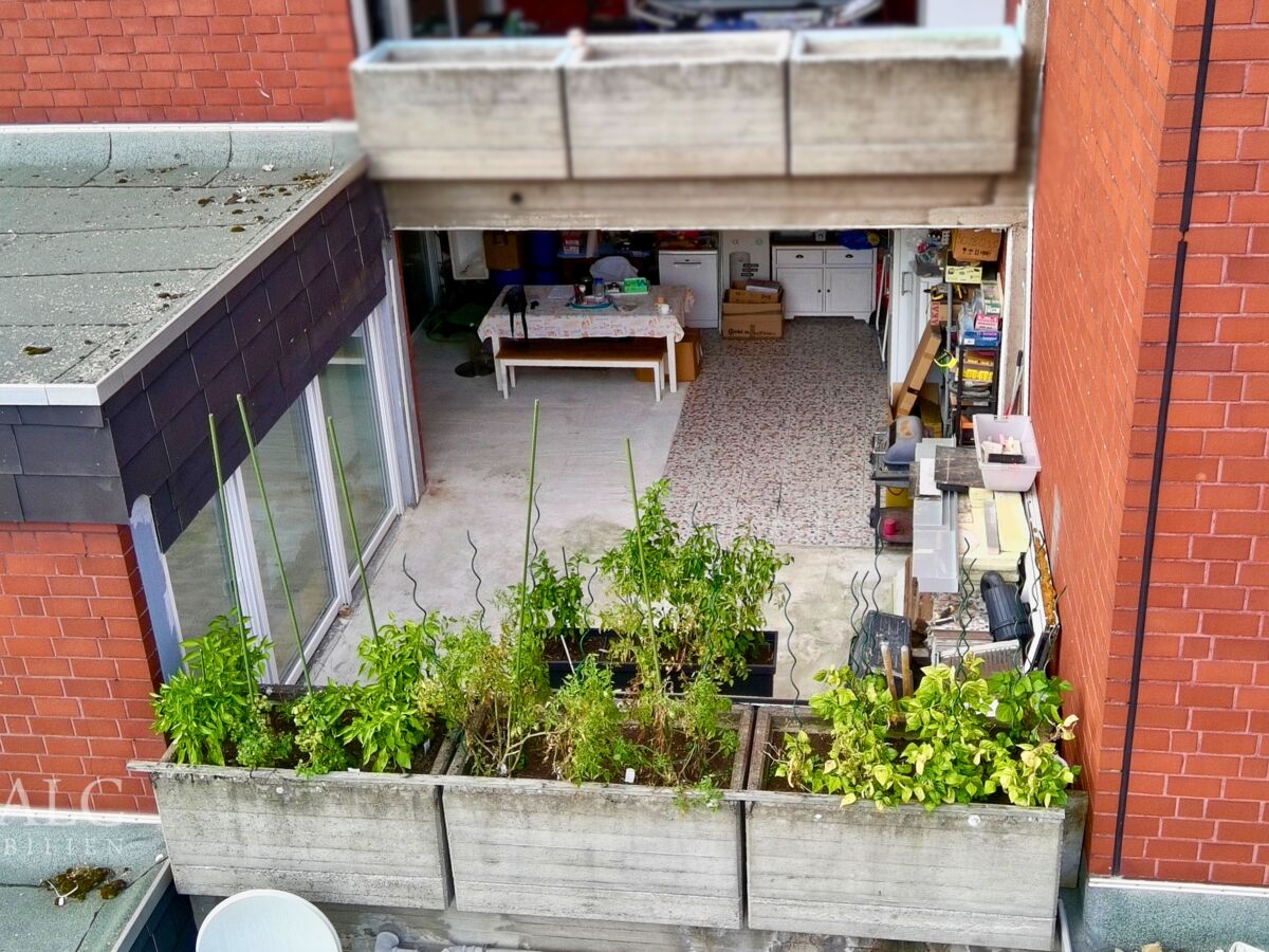 Blick auf die Dachterrasse!