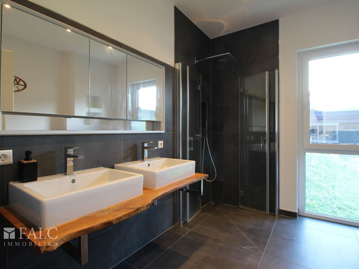 Badezimmer EG 