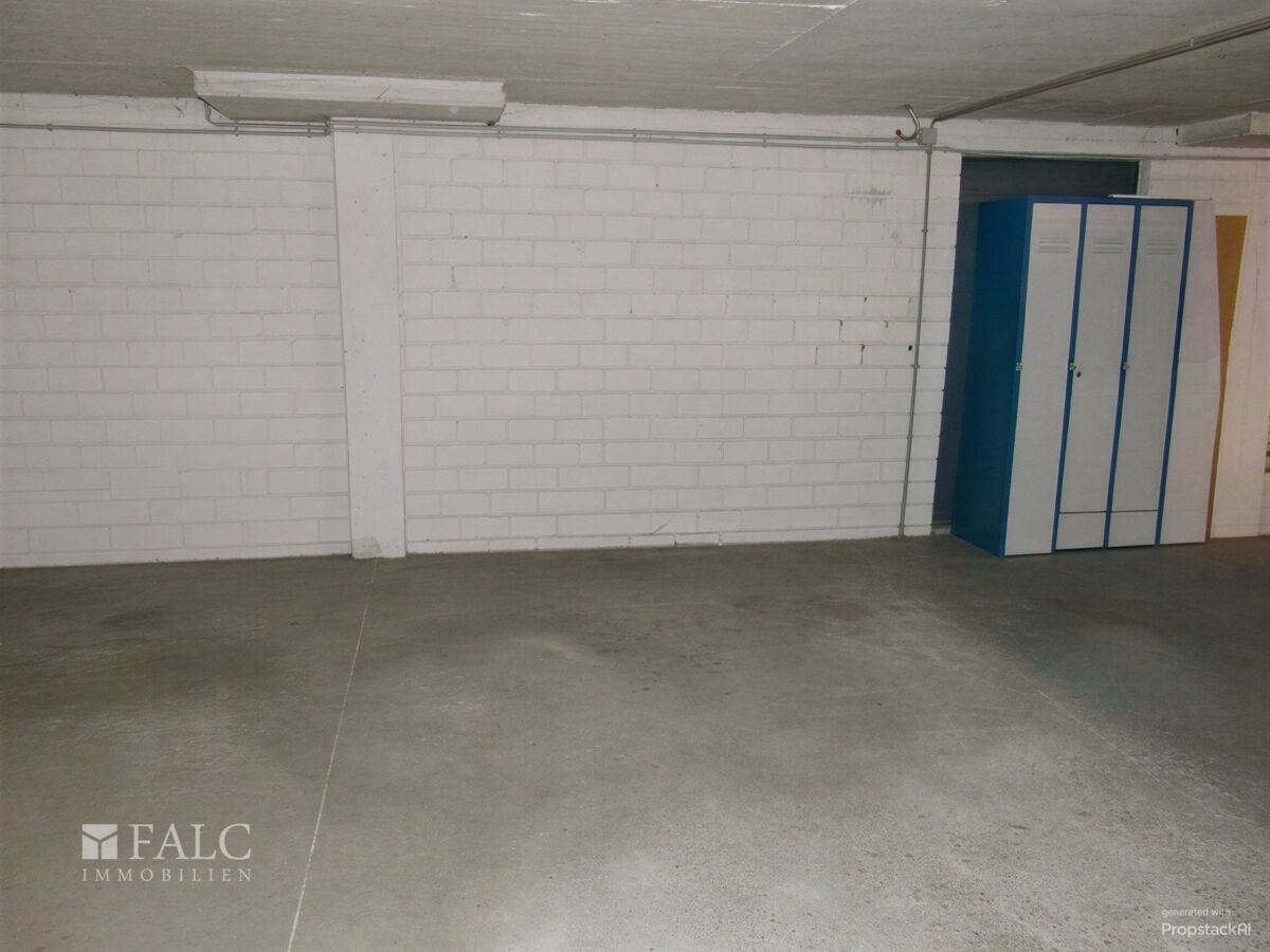 TG-Stellplatz inklusive, KI bearbeitet