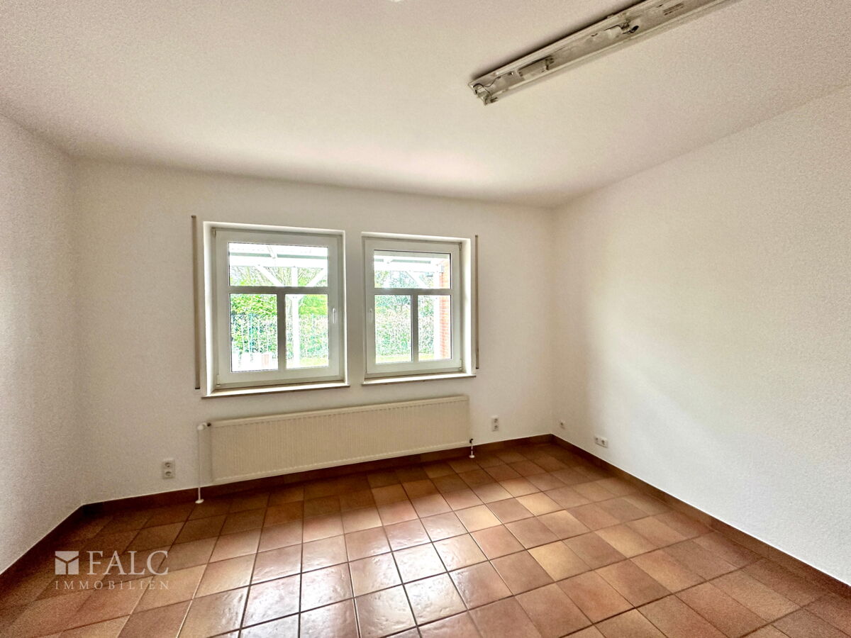 Büro/ Gäste EG
