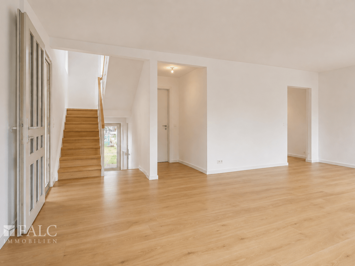 Flur/Wohnzimmer (KI)