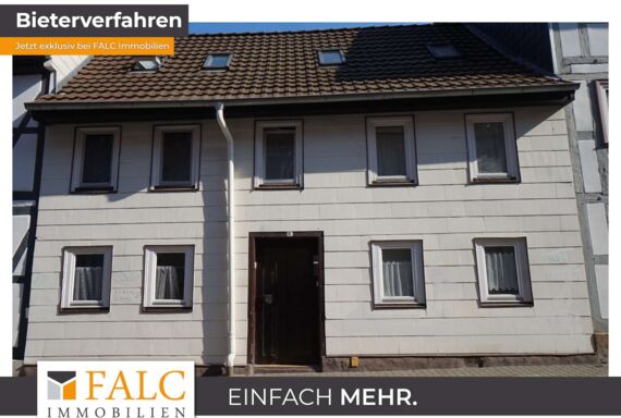 Blick von der Strasse 1