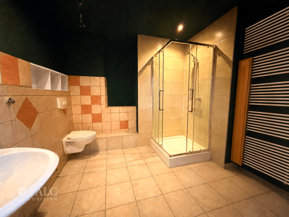 OG Wohnung 2 - Badezimmer