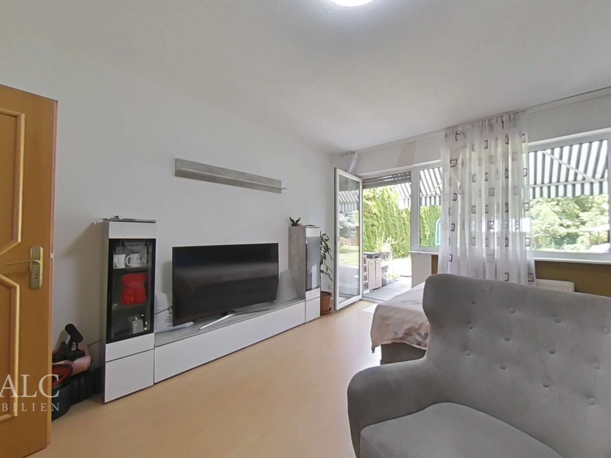 EG links Wohnzimmer