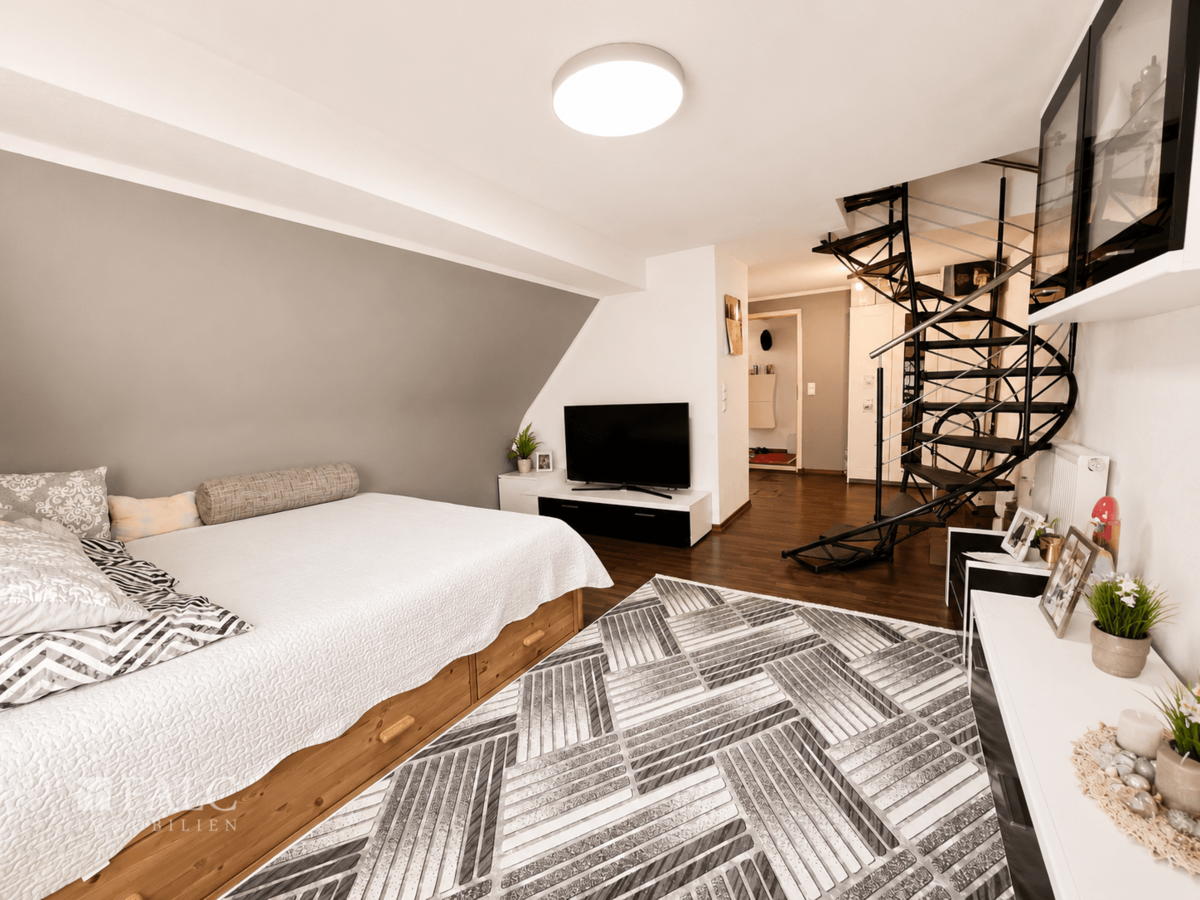 Schlafzimmer DG