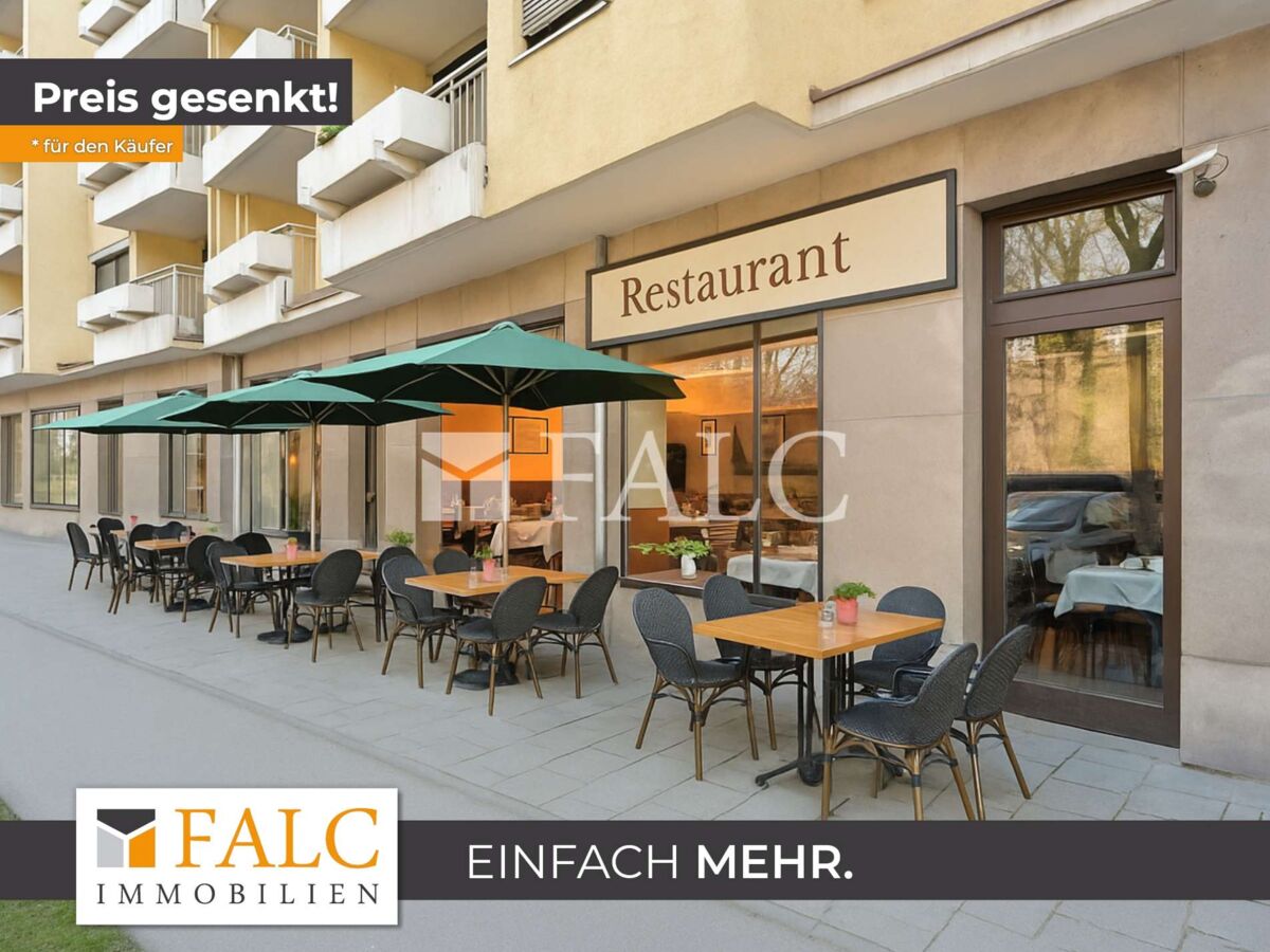 Restaurant mit Außentischen KI generiert