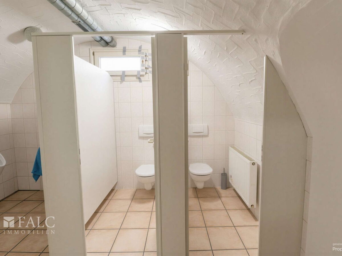 Spielhalle-WC