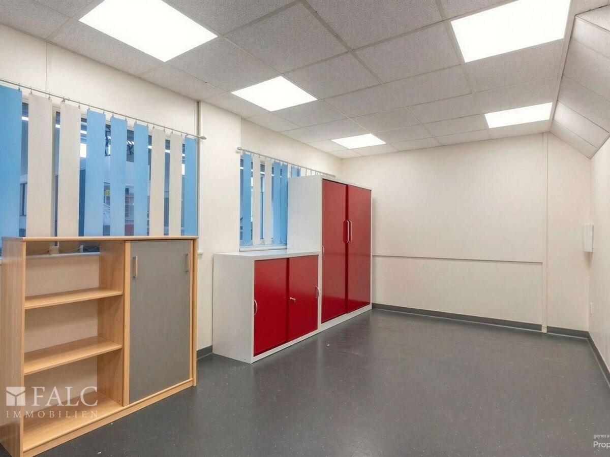 Büro  geräumt - von KI