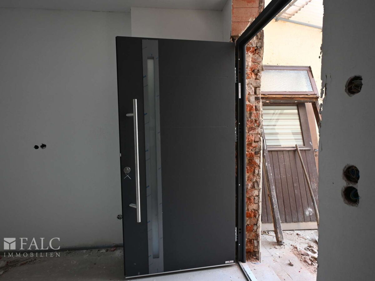 EG-Apartment: Eingang