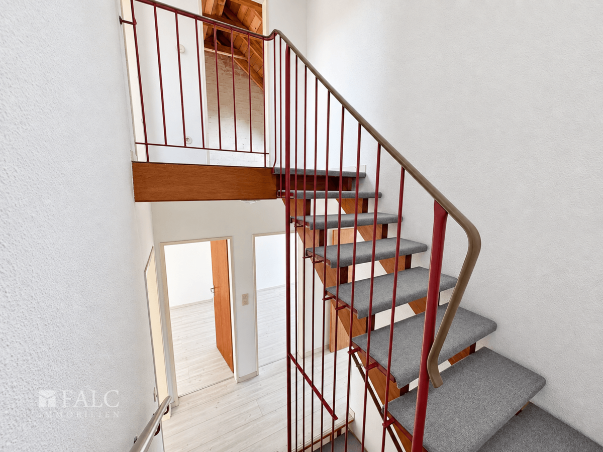 Treppe zum 2.Obergeschoss