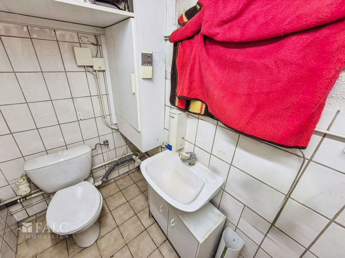 Badezimmer KG