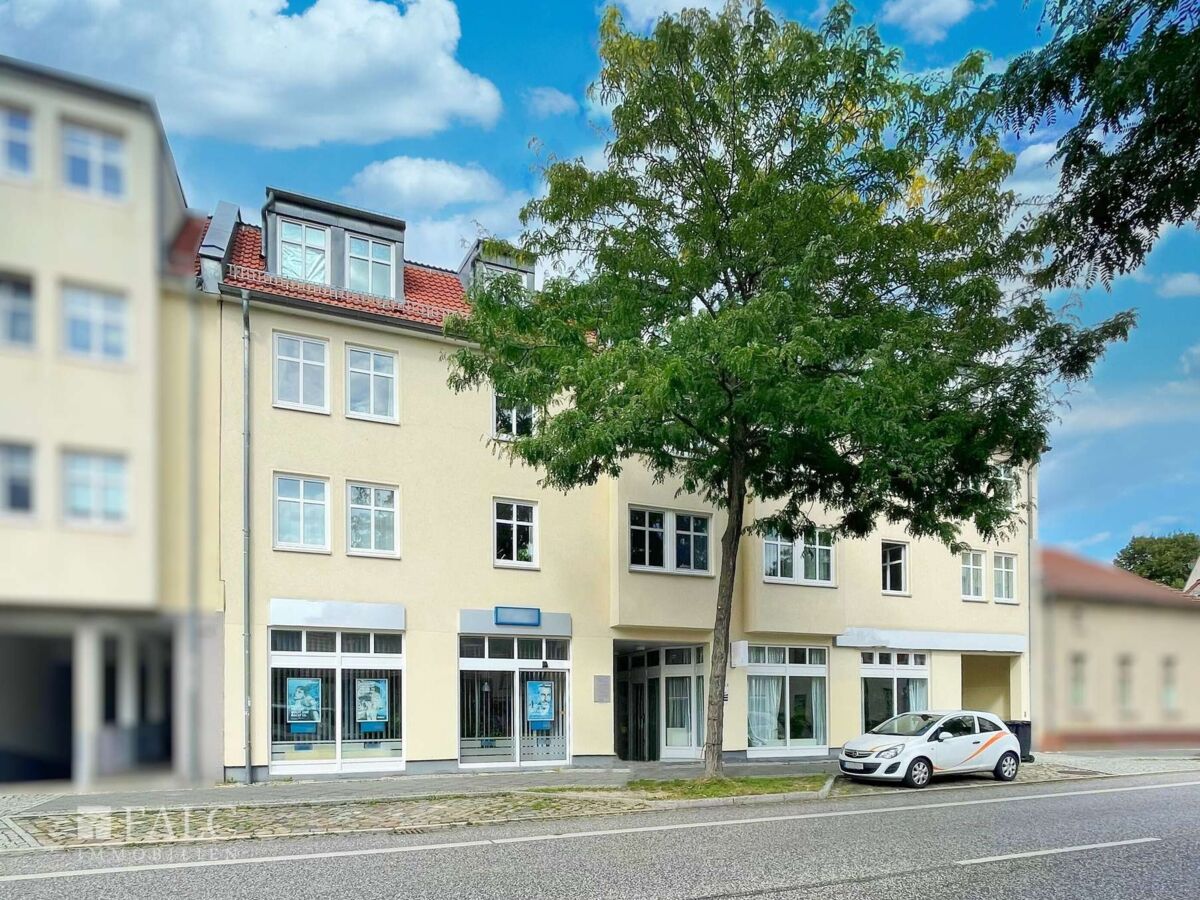 Straßenansicht